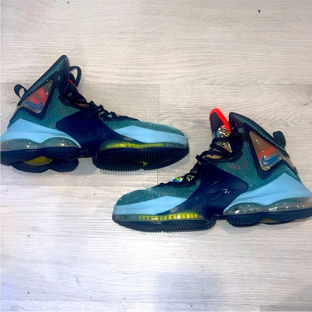 Nike LeBron 19 "Fast Food" (also known as the "Dutch Blue" colorway).